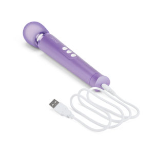 Le Wand Petite Rechargeable Massager Violet - Le Wand - LW-007VT - 4890808209769